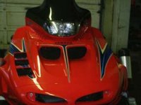 vmaxfour002.jpg