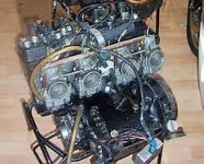 complete TZ750 motor.jpg